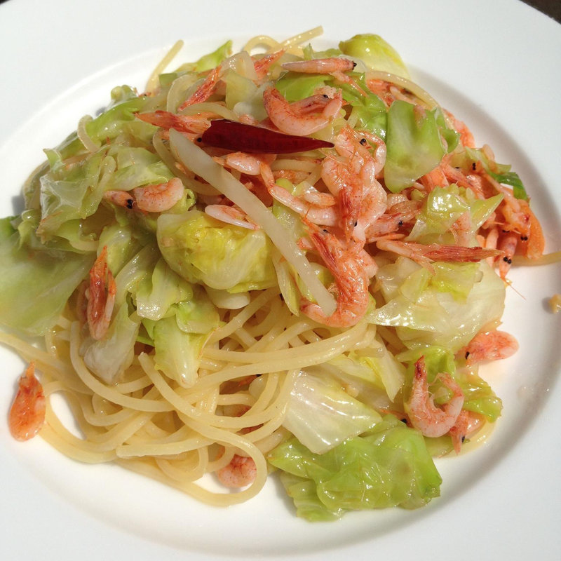 桜海老とキャベツのパスタ(カフェドラパン)