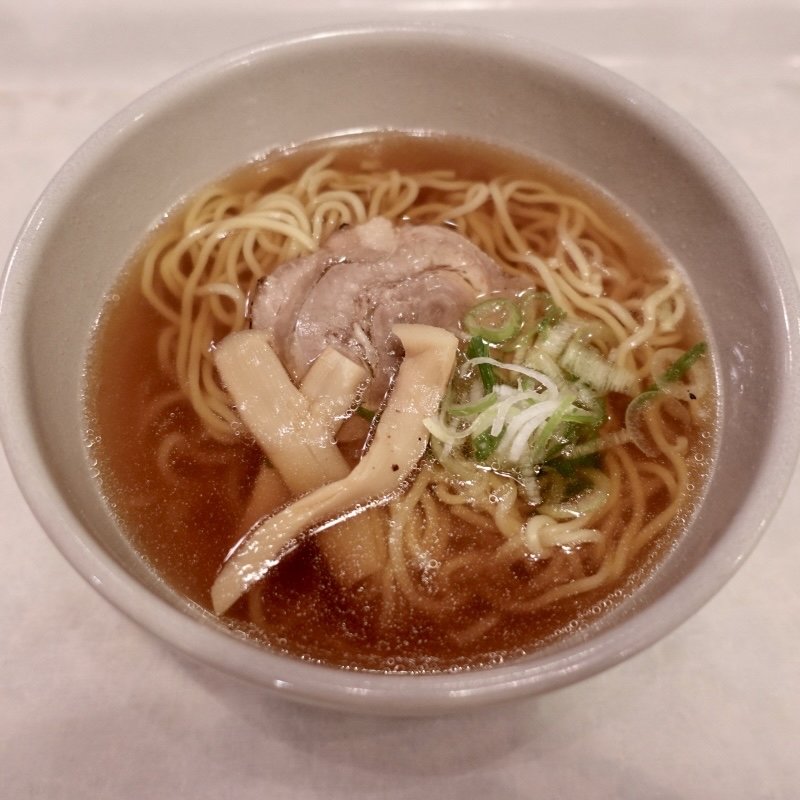 夜鳴きそば(ラ・フレノア )