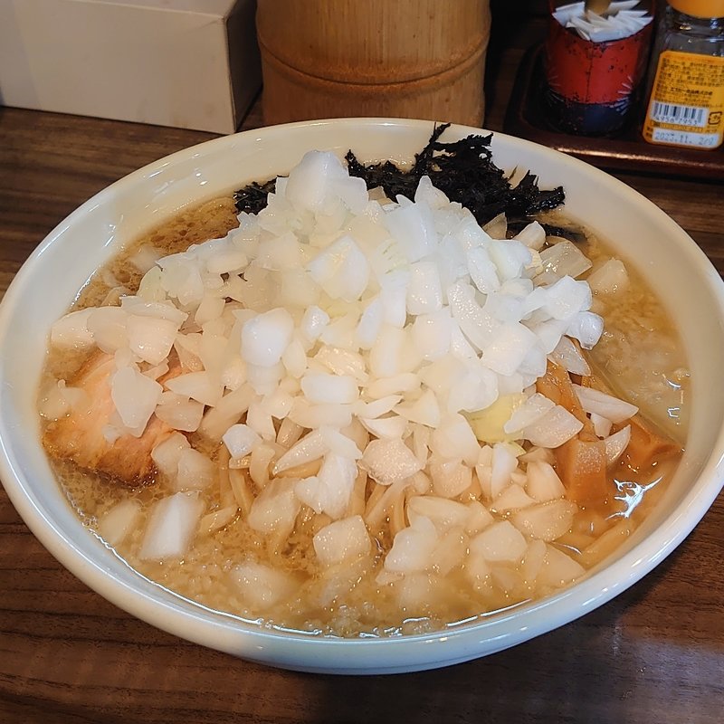 つばめ＋たまねぎ＋大盛り(麺屋 とどろき)