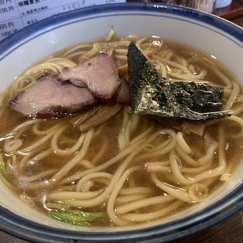 醤油らぁめん(麺屋はやしまる （めんやはやしまる）)