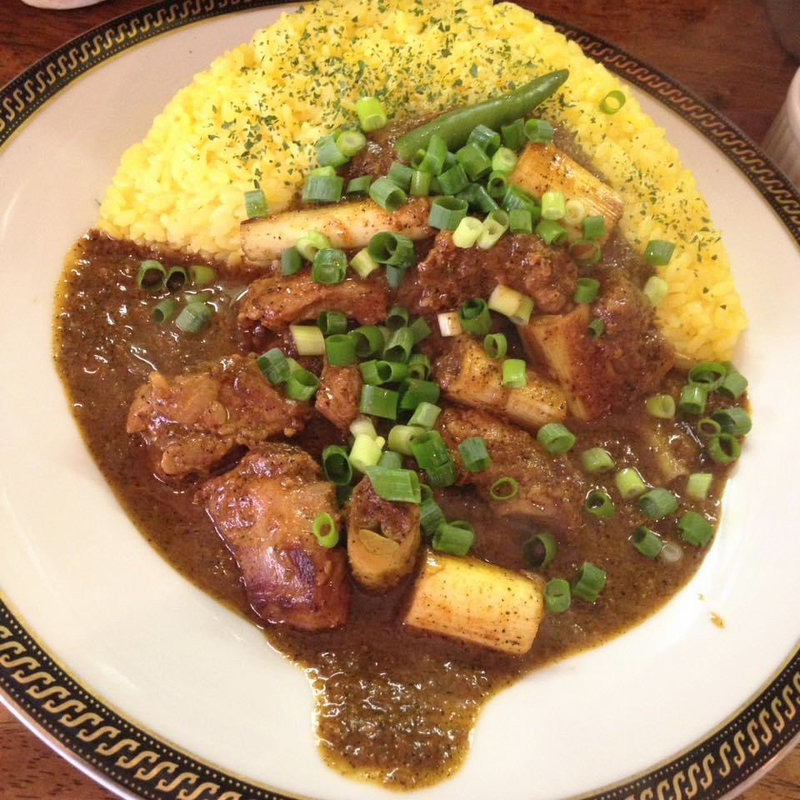 豚ハラミとネギの味噌風味カレー(カレーの店 マボロシ )