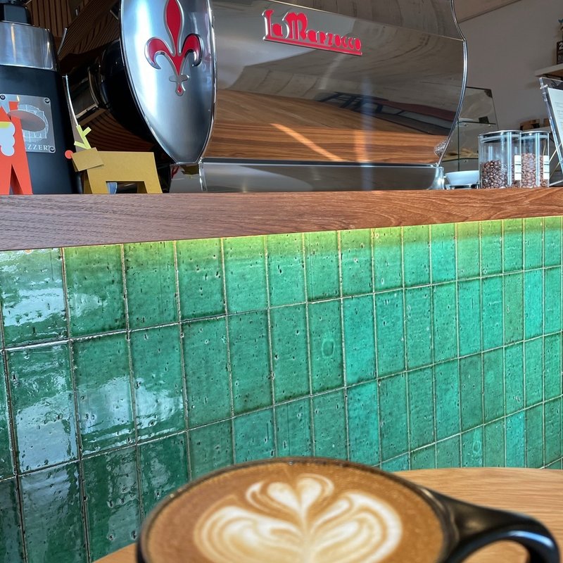 カフェラテ(COFFEECHROME)