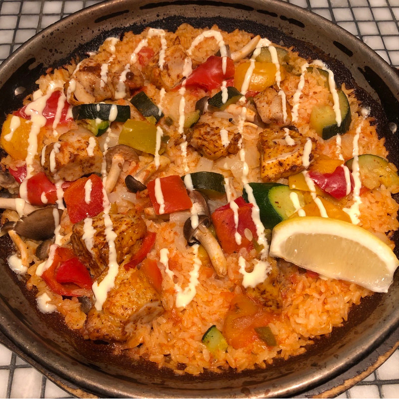 スパイシーチキンとグリル野菜のパエリア(La Pesquera MARISQUERIA)