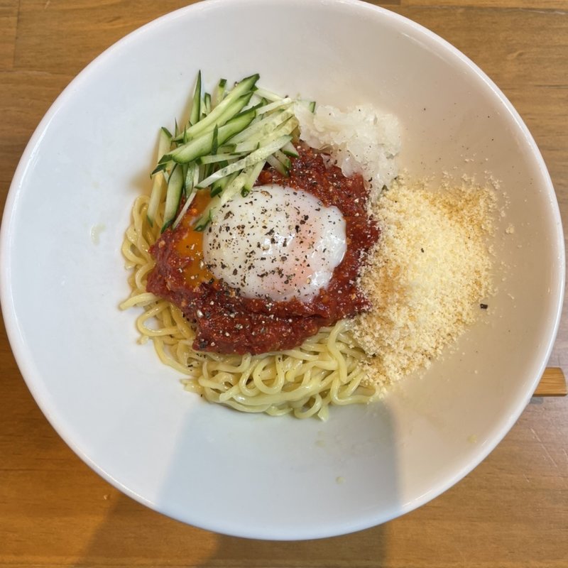 冷やしトマト辛麺(宮崎辛麺輪)