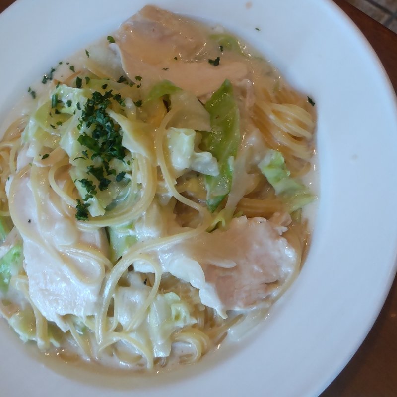 若鶏と生姜のクリームソースパスタ(イル・マーレ・ブルー)