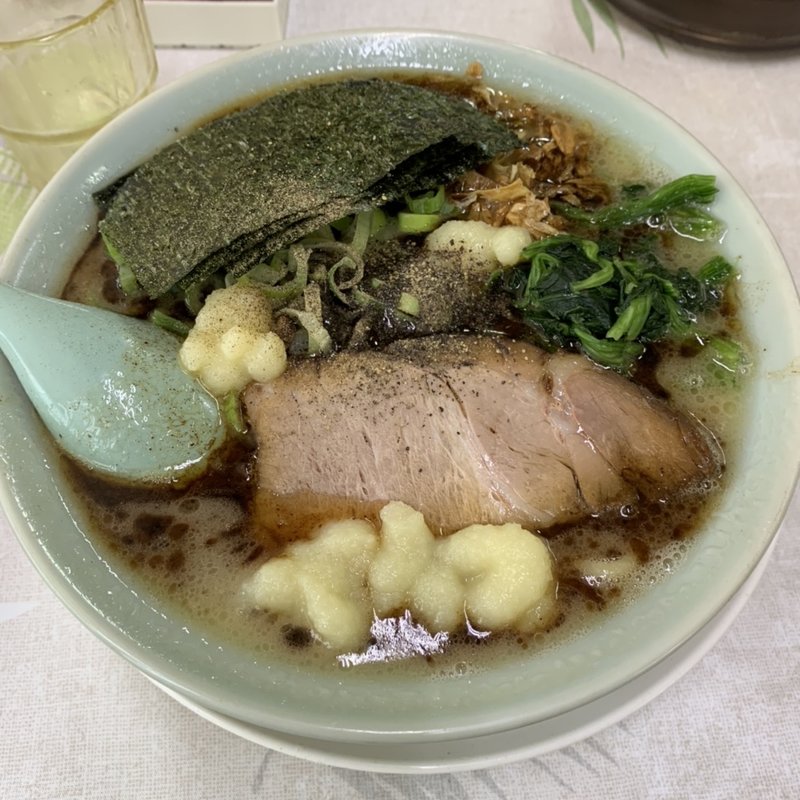 (家系家 （いえけいや）)