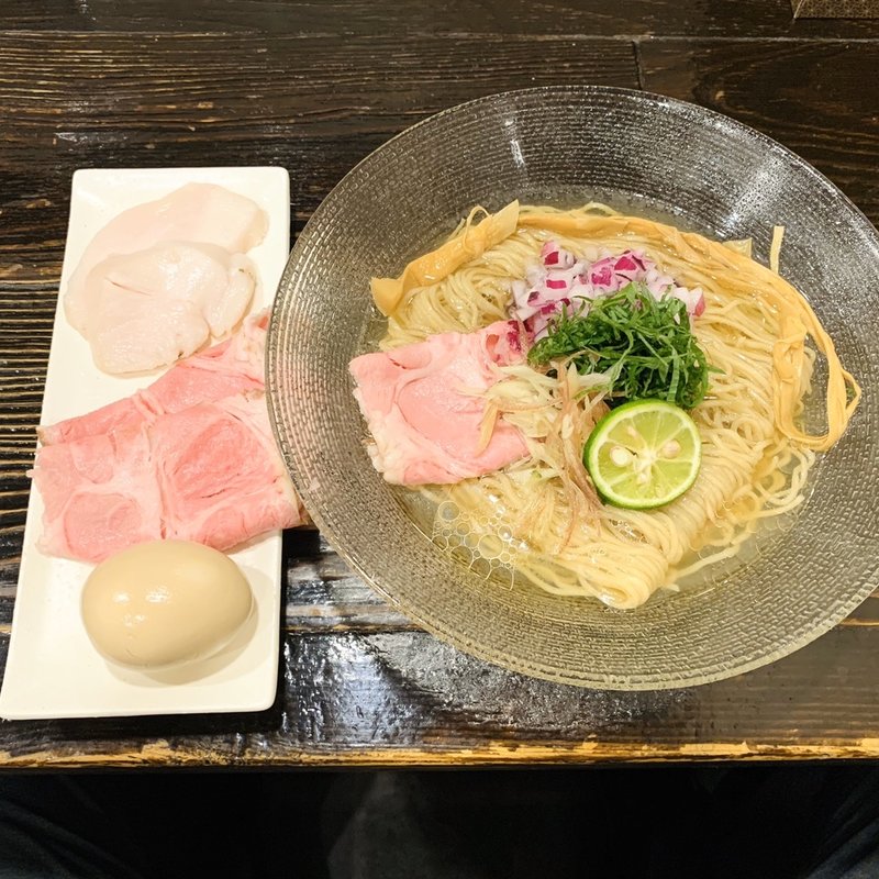 特製 焼きあご出汁の冷製塩SOBA(中華そば　向日葵 )