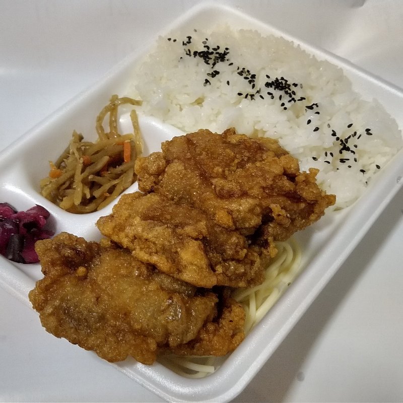 唐揚げ弁当　小(唐揚げ専門 ばんがり 花巻店)