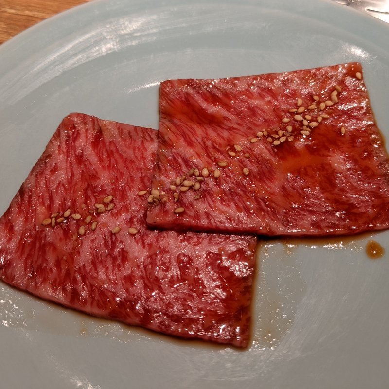 ザブトン(焼肉一七三 向山)