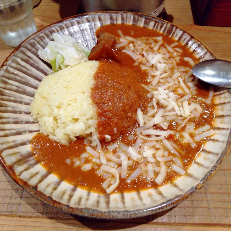 チキンカレー、マイルド、並 チーズ (サトナカ)