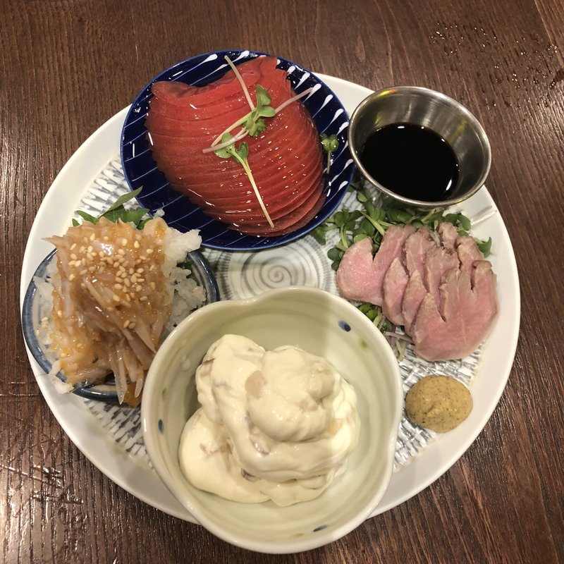 酒のあて盛り(大衆酒場けいじ)