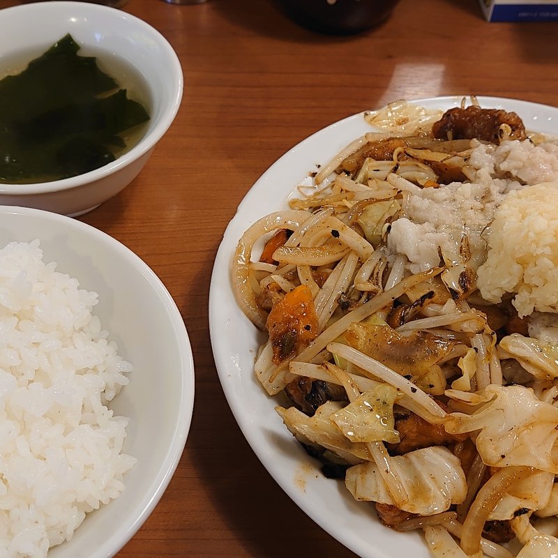 肉野菜炒め定食　肉大盛り　ニンニク鬼マシ(肉野菜炒めベジ郎 池袋東口店)