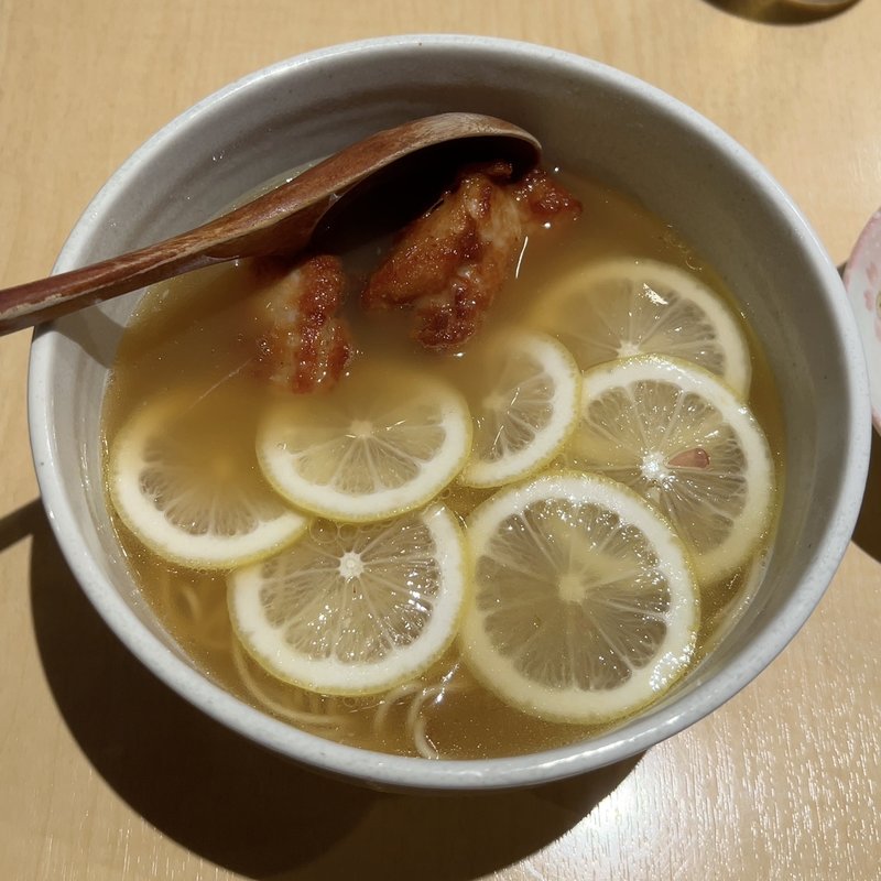 鶏レモンそば(葉やま)