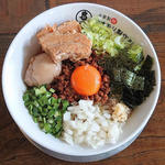 肉台湾まぜそば(自家製麺オオモリ製作所)