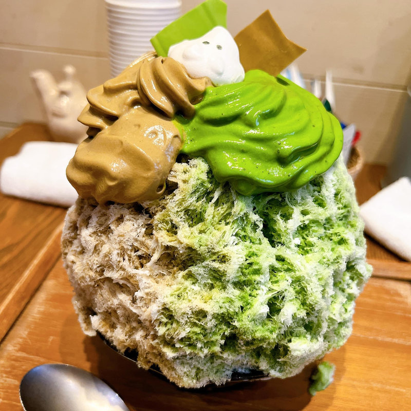 お茶の合い盛り氷(京おばけ)