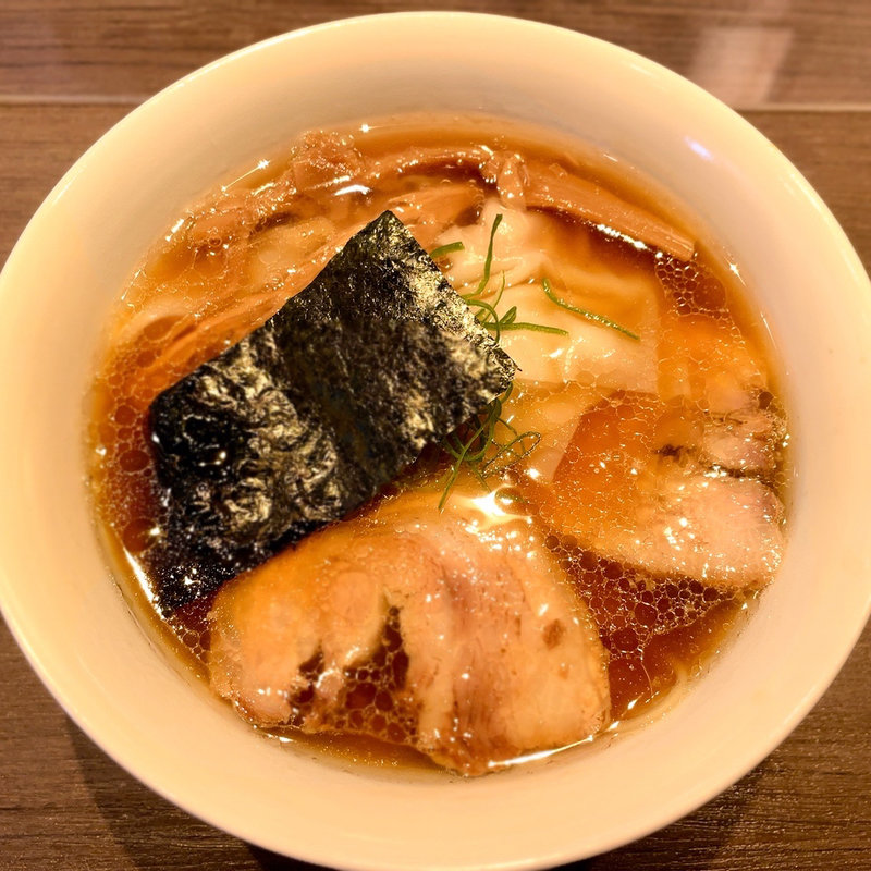 醤油ワンタン麺(支那そばや本店 )
