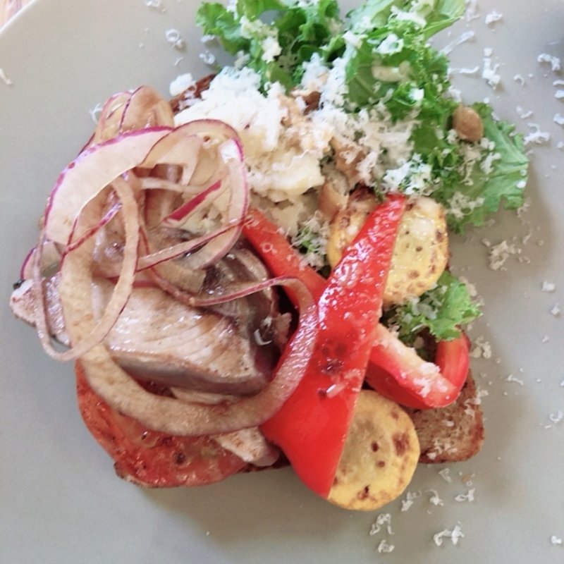 (スモーブロー キッチン ナカノシマ)