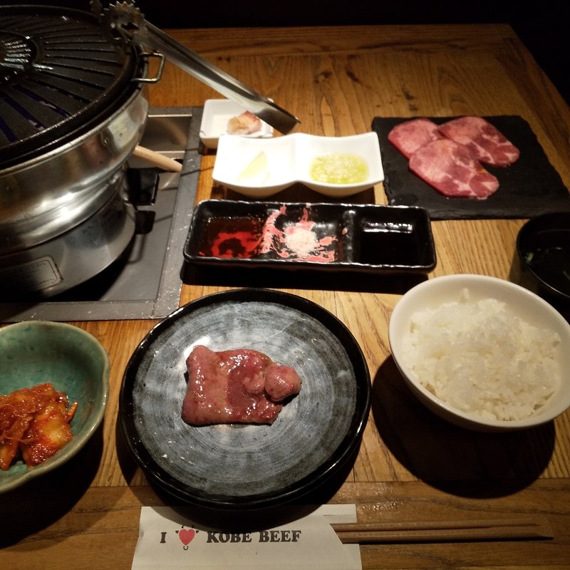 ランチセット(神戸牛 八坐和 本店 （ヤザワ）)