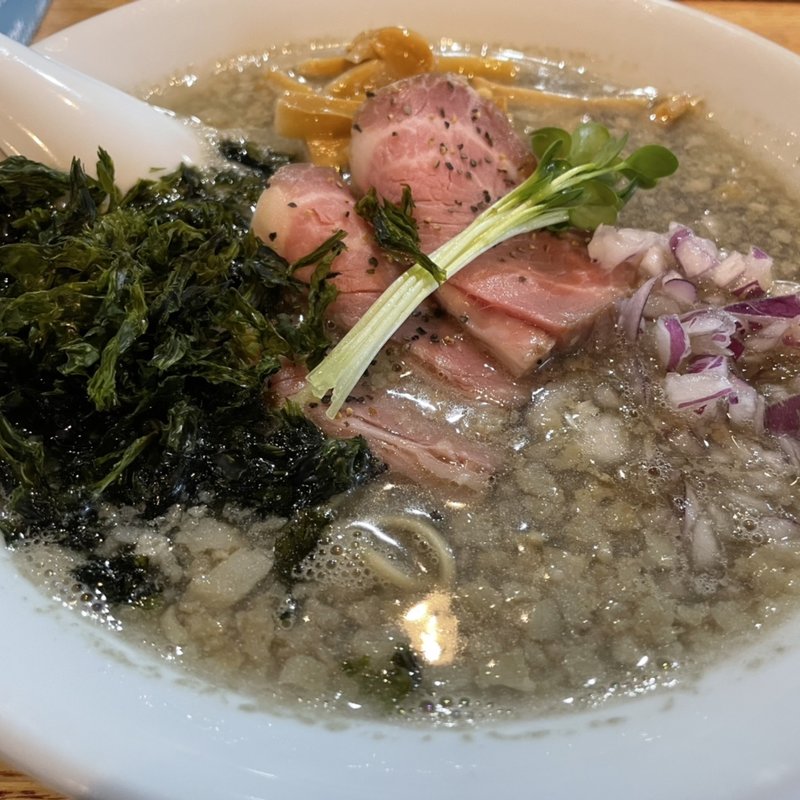 (麵屋　日出次 )