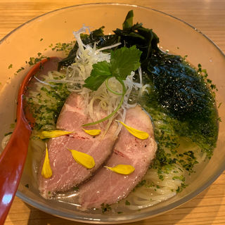 アサリと海藻の冷し麺(焼きあご塩らー麺 たかはし 歌舞伎町店)