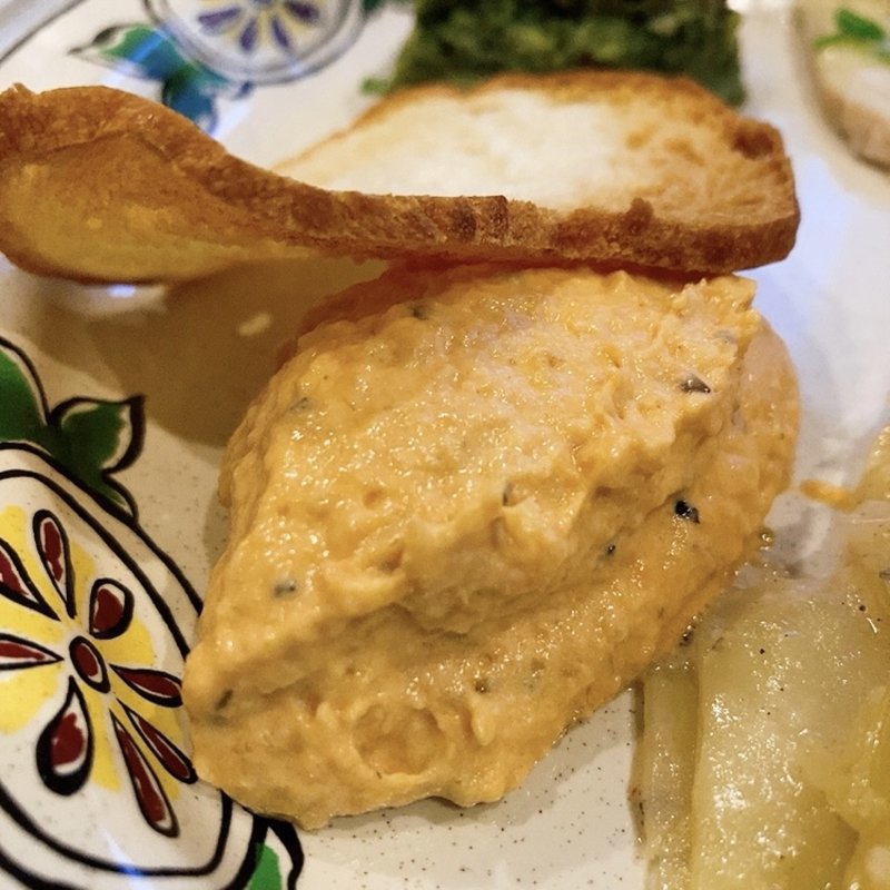 サーモンのムース（前菜）(マンジャ・パスタ )