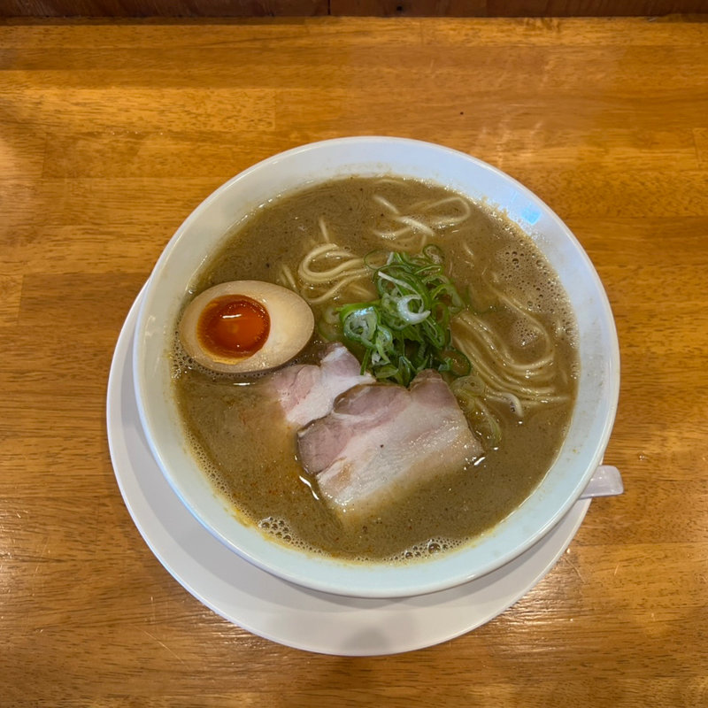 焼き煮干しラーメン(麺屋そのか )