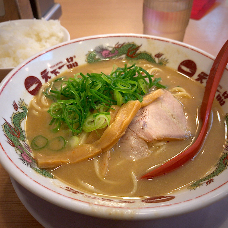 こってり＋半ライス(天下一品 水道橋店 （てんかいっぴん）)