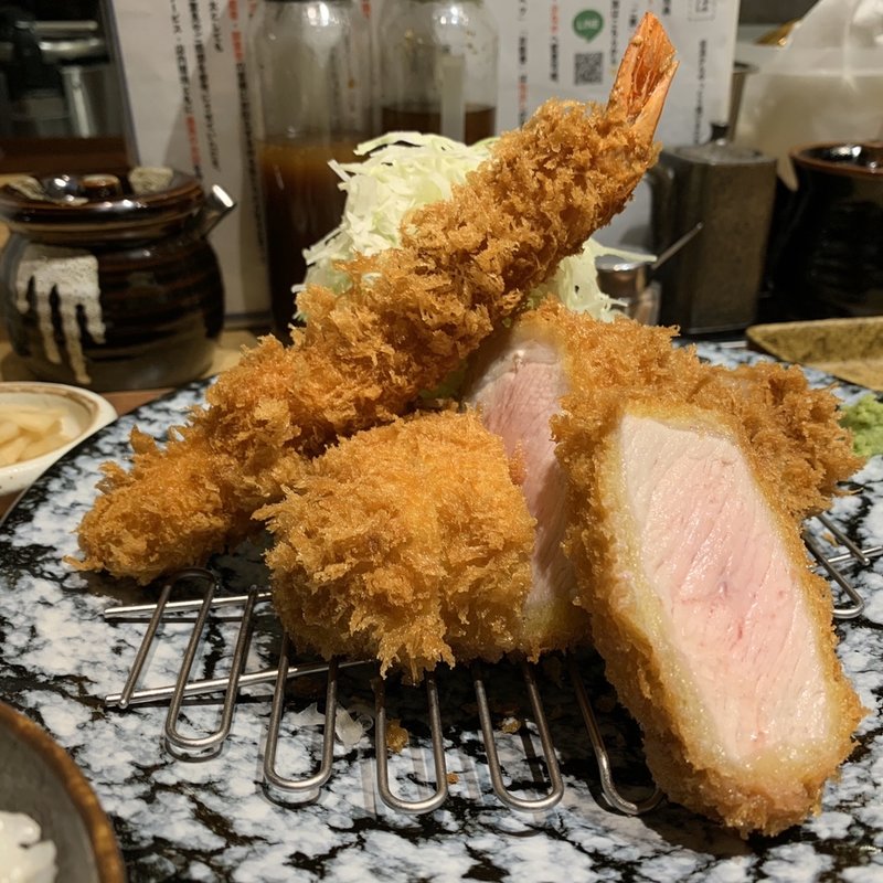 甘熟豚 南国スイート 上ロース(とんかつ けい太)