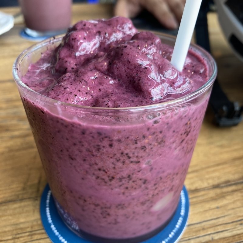 ブルーベリーヨーグルトスムージー(Trex Kawasaki River Cafe)