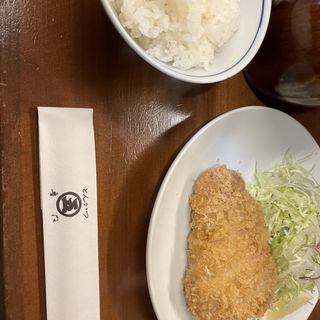 ロースかつ定食(丸五 （まるご）)