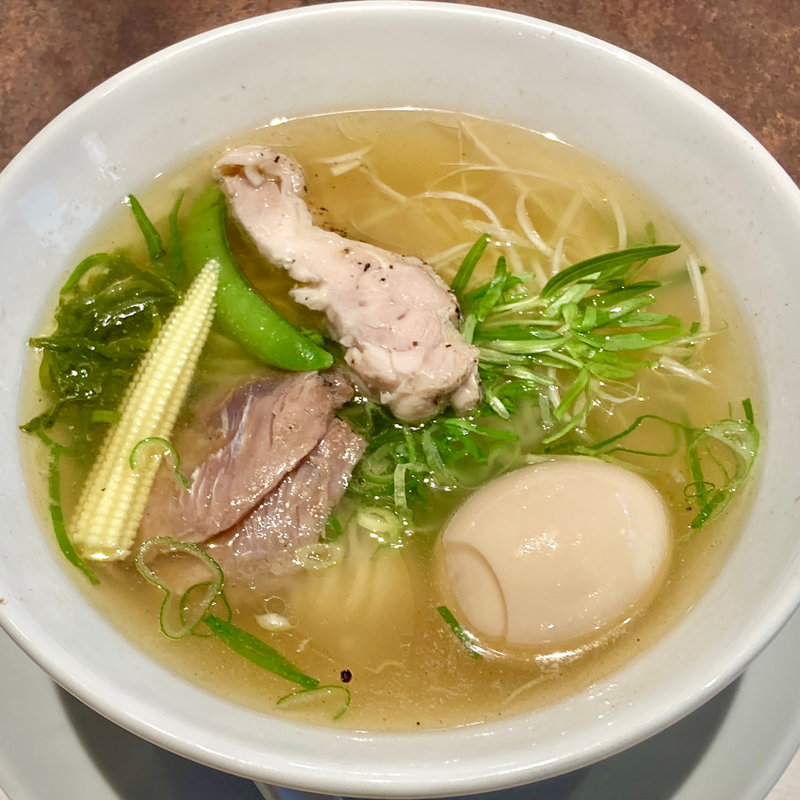 だしが命の塩らーめん(だしが命の塩らーめん ぎょぎょぎょ なんばパークス店)