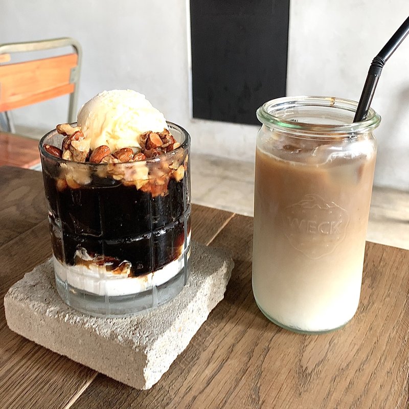 (マーベリック　コーヒーアンドヴォイド)