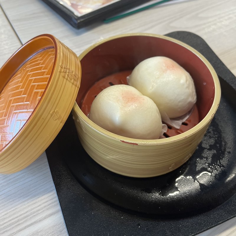 桃まん(餃子の王将 春日店)