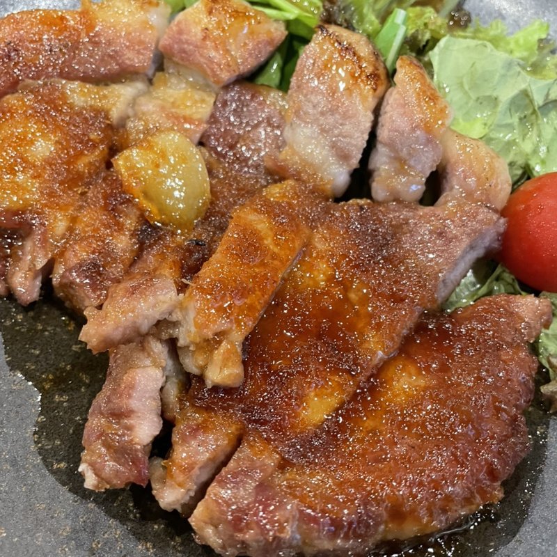 厚切り生姜焼き(鈴亭 （リンテイ）)