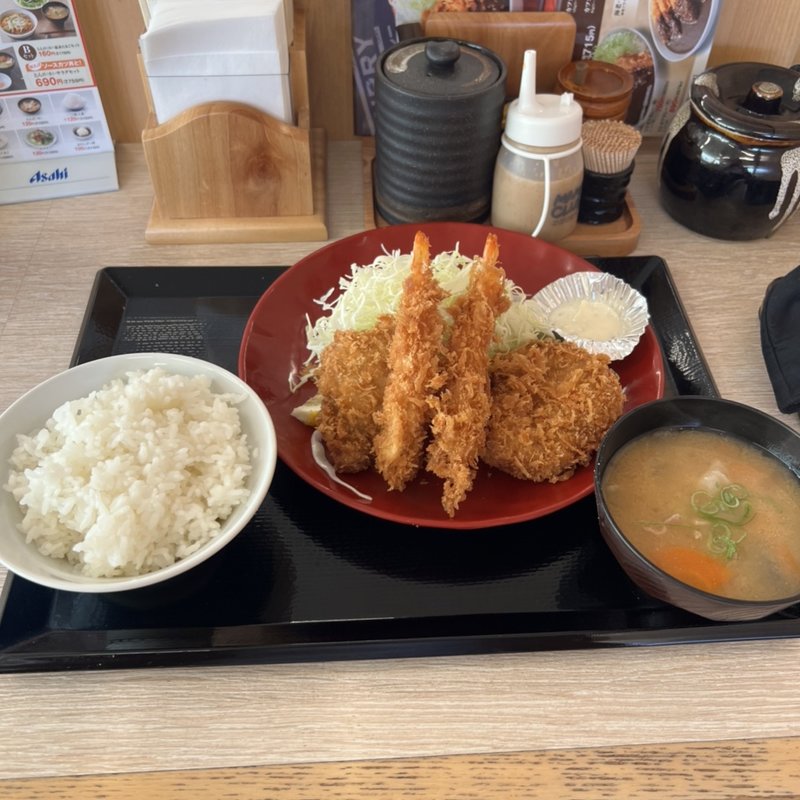 海老ヒレメンチカツ定食(かつや 草加谷塚店)