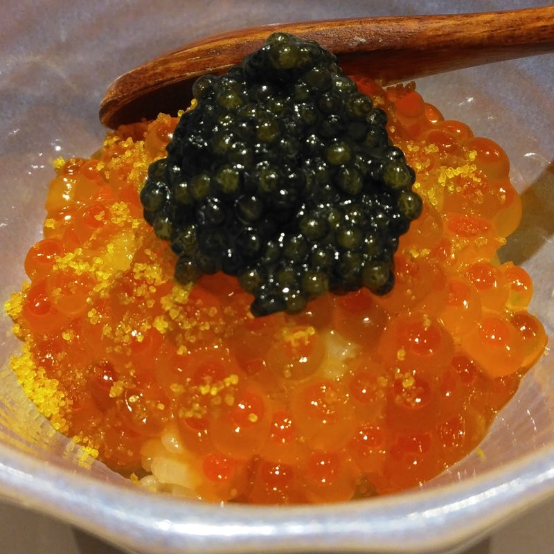 いくら小丼(鮨 栞庵 やましろ)