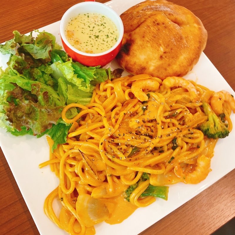 海老のビスクパスタ(さかい珈琲 京都園部店)