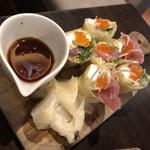 マグロとクリームチーズの生湯葉春巻き(kawara CAFE＆DINING 横浜)