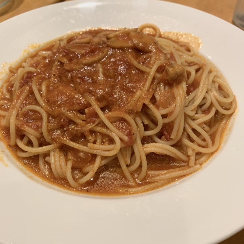 トマトとニンニク(カプリチョーザ ピッツァ&ビュッフェ イオンモール高の原店)