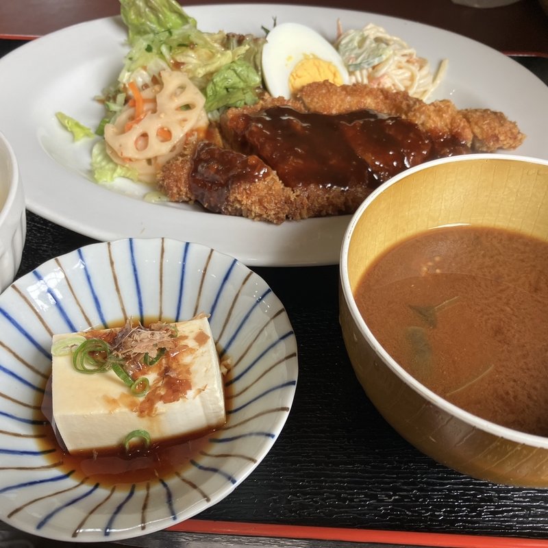 みそかつ定食(喫茶　緑)