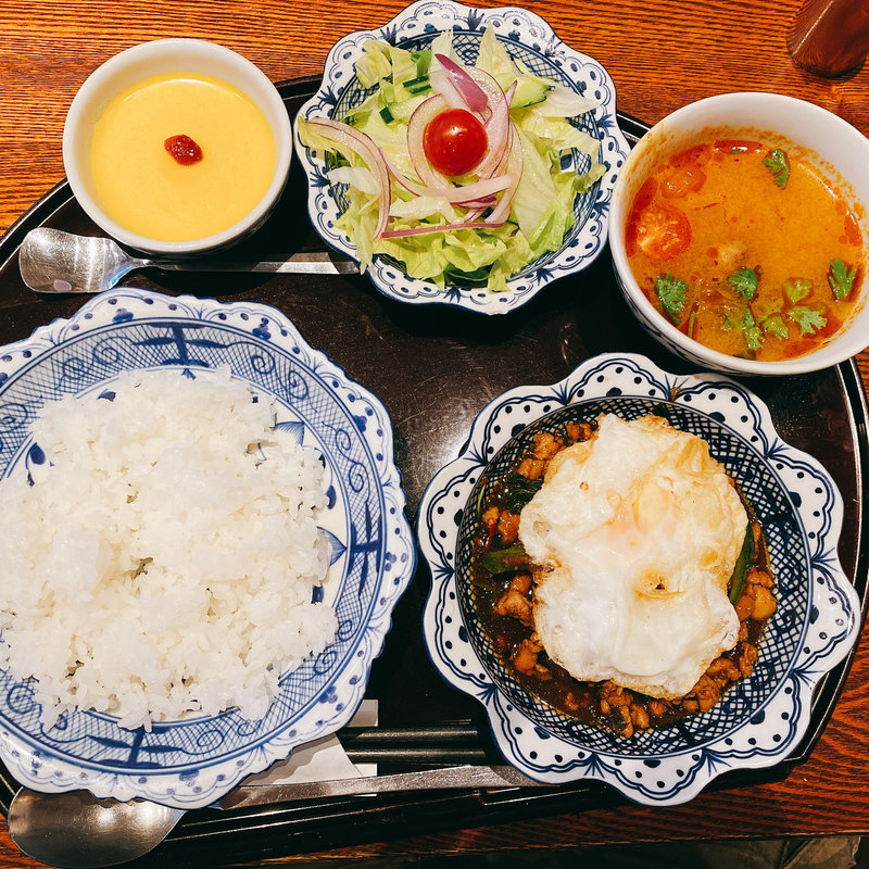 Cランチセット(ガパオ)(マンダラ)