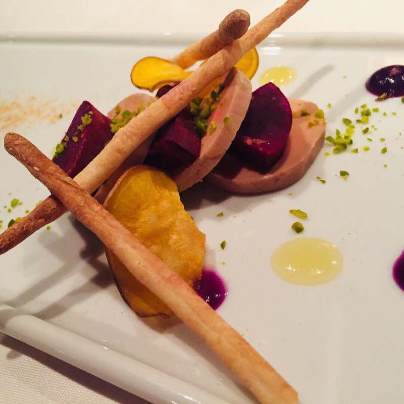 フォアグラ添えさつまいもガトー仕立(モダンフレンチ ディアマンルージュ)