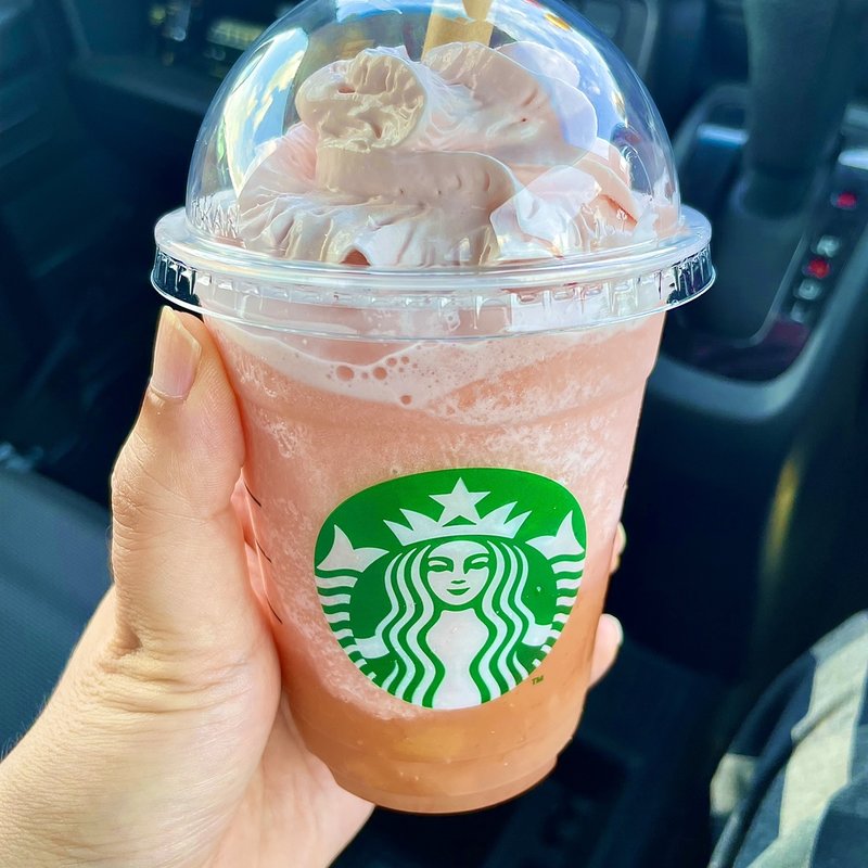 桃MOREフラペチーノ(スターバックスコーヒー 津島大坪店)