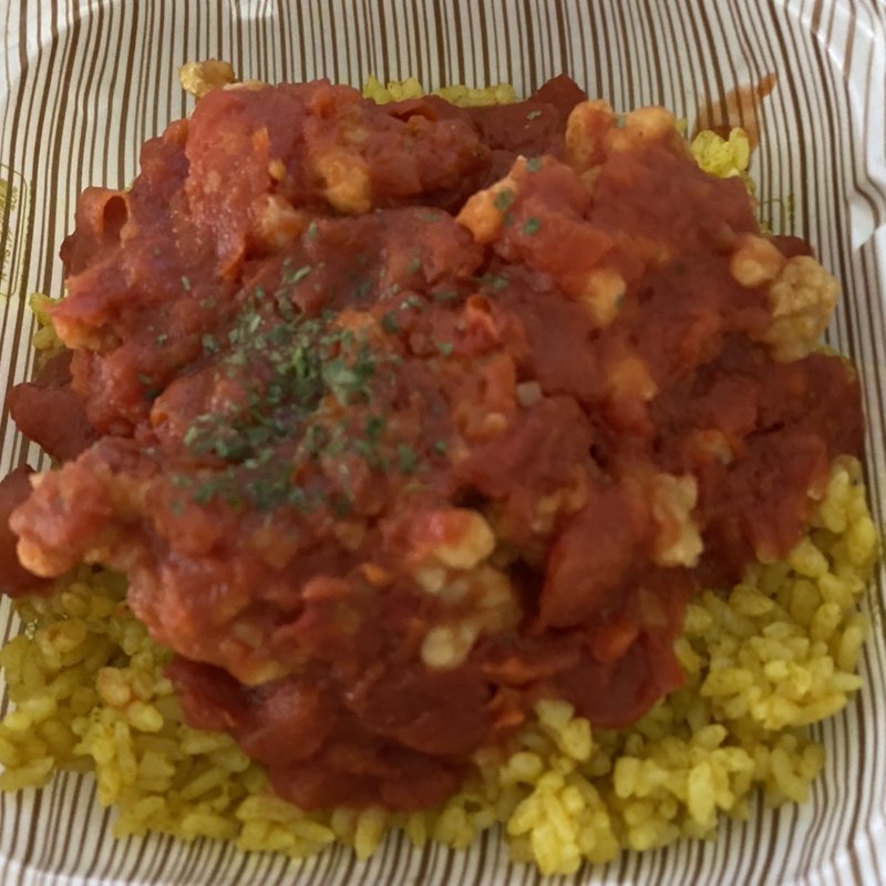 鶏トマトカレーピラフ(九州大学 アグリダイニング)