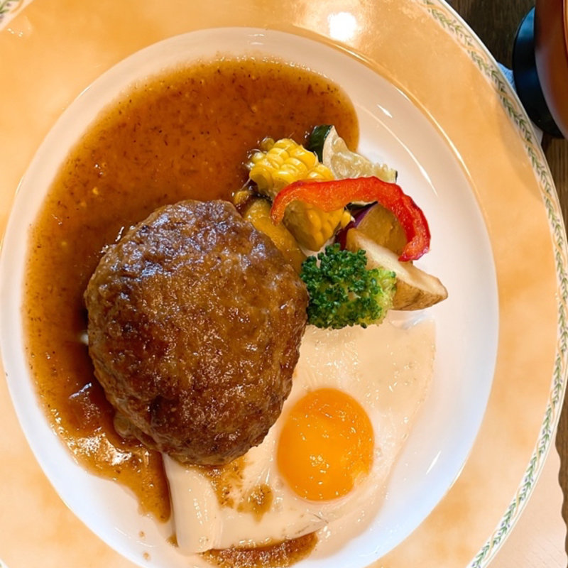 ハンバーグランチ(レストラン南)
