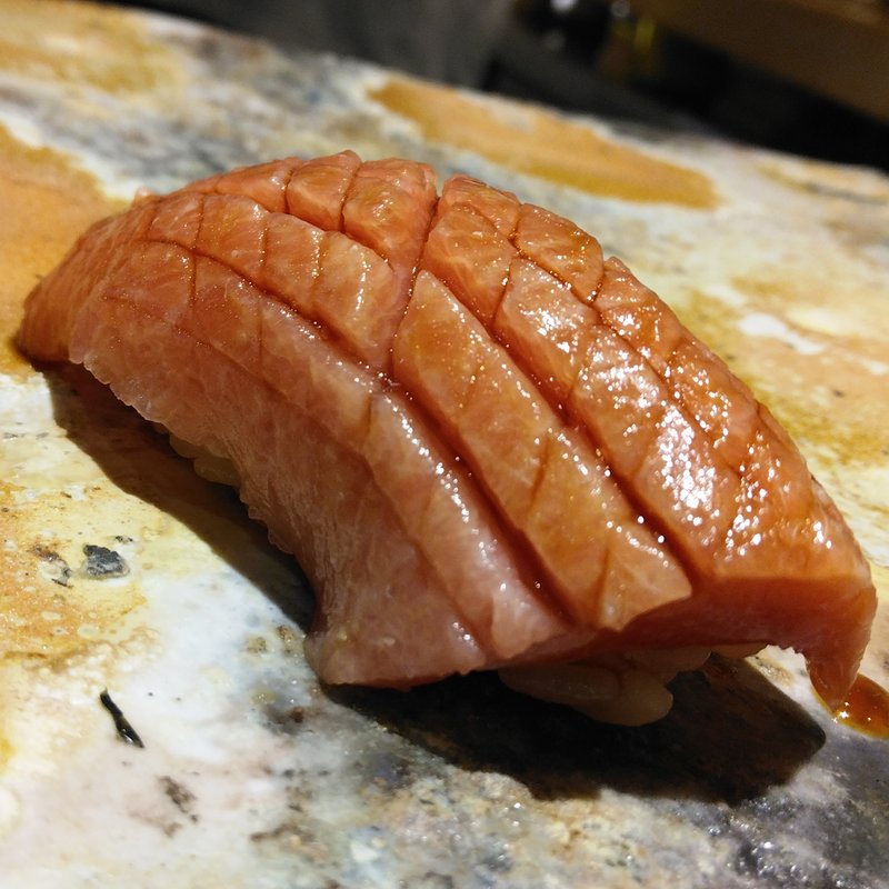 とろ(鮨 栞庵 やましろ)