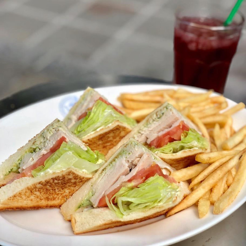 ジェノベーゼターキーサンド(ホームワークス 広尾店 （Homework's）)