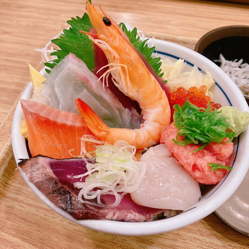 海鮮源ちゃん丼(築地食堂源ちゃん 有明店)