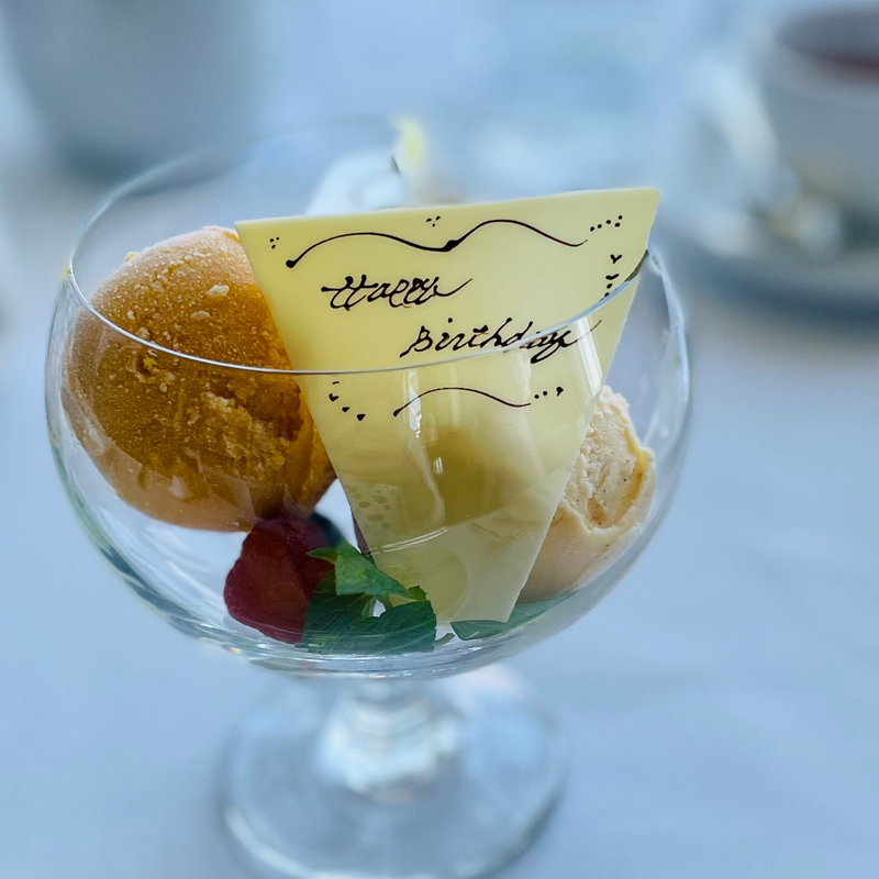 バースデーデザート(ニューヨーク グリル)