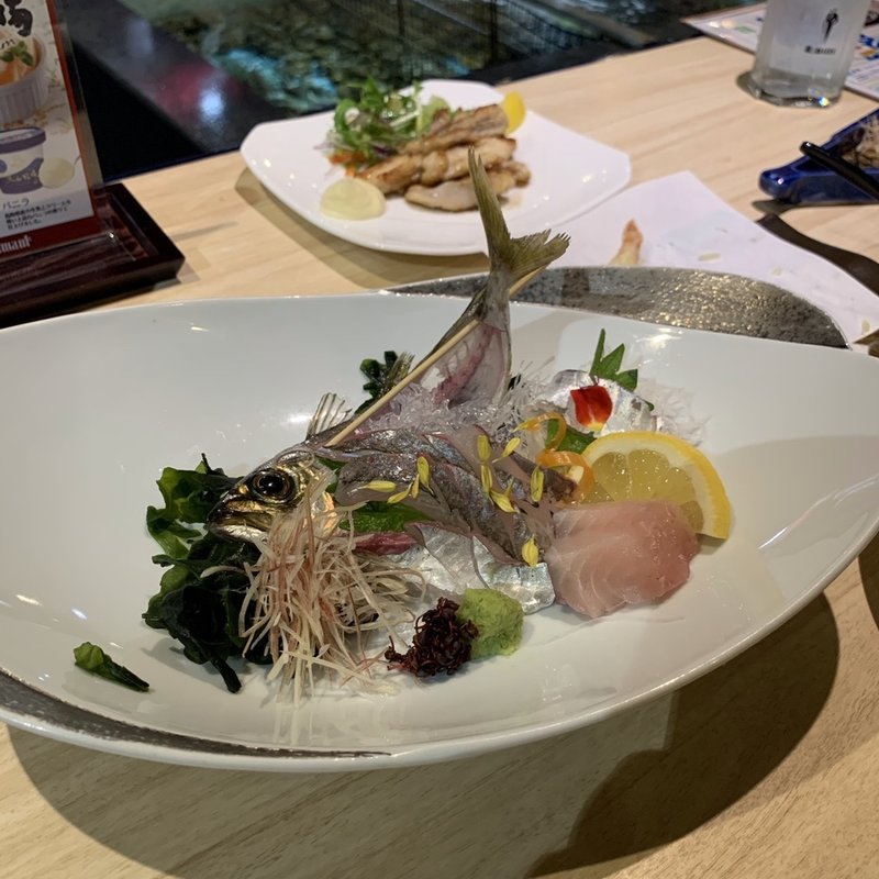 アジの活け造り(いけす和楽 ゑびす鯛)